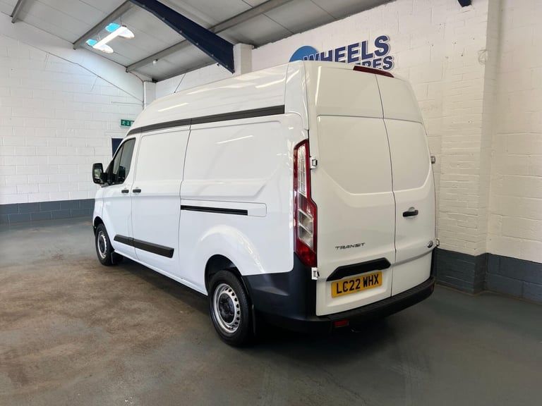 2022 Ford Transit Custom 2.0 300 EcoBlue Leader L2 H2 Euro 6 (s/s) 5dr Panel Van Diesel Manual