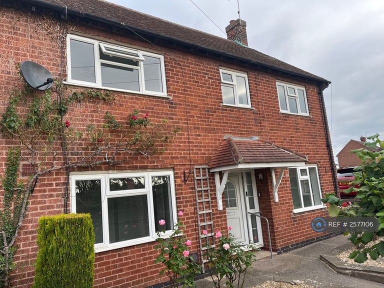 4 bedroom house in Lower Kirklington Road, Southwell, NG25 (4 bed) (#2577106)