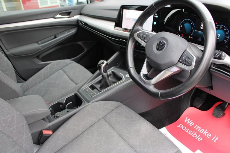 2021 21 VOLKSWAGEN GOLF 2.0 TDI LIFE HATCHBACK 5DR DIESEL MANUAL EURO 6 (S/S) (1