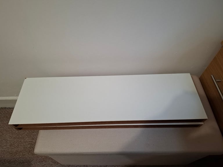 Floating shelves 