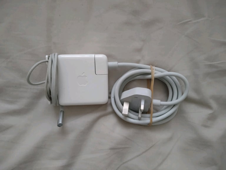 13-inch Macbook pro charger. 60w