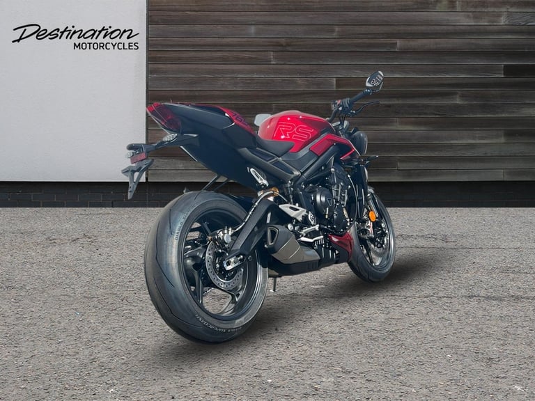 2025 Triumph Street Triple 765 RS PREMIUM COLOUR Petrol red 6 Speed