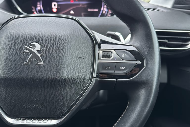  Peugeot 3008 SUV 1.2 Puretech Allure Suv 5dr Petrol Eat Euro 6 s/s 130 Ps
