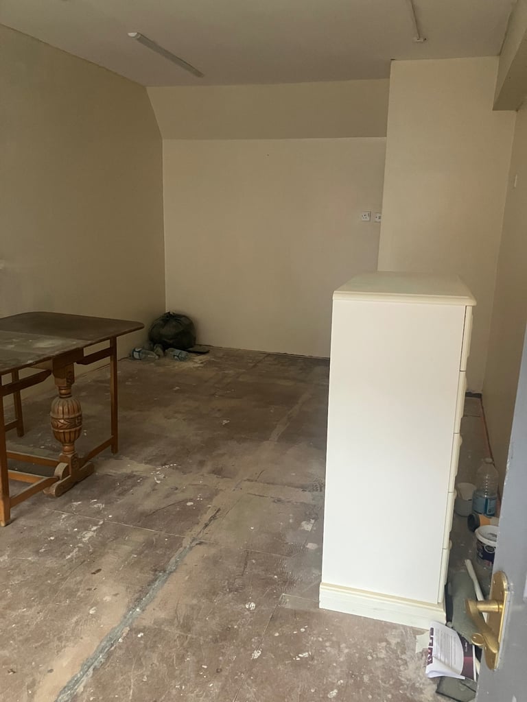 SHOP TO RENT