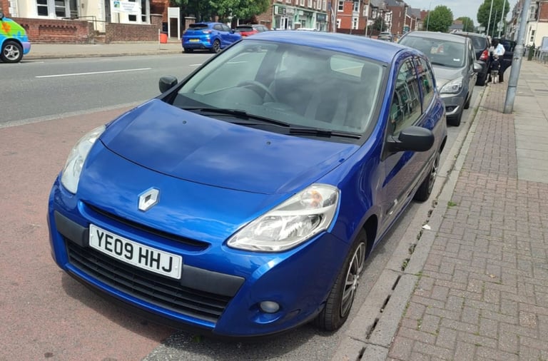 Renault, CLIO, Hatchback, 2009, Manual, 1149 (cc), 3 doors