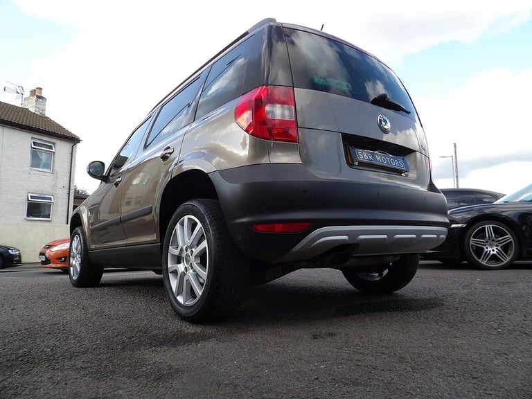2012 Skoda Yeti 1.2 TSI Elegance 5dr HATCHBACK PETROL Manual