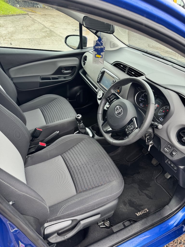 2018 Toyota Yaris icon 1.5 litre petrol manual 34,000 miles fully serviced cheap insurance 