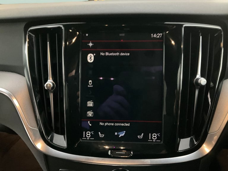 2021 Volvo V60 2.0 B3 MHEV R-Design Estate 5dr Petrol Hybrid DCT Auto Euro 6 (s/s) (163 ps Estate...