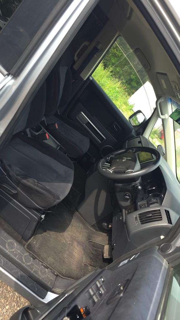 JDM Import Facelift Mitsubishi Delica D5 2.0 Auto CVT 8 Seater MPV Ulez Free
