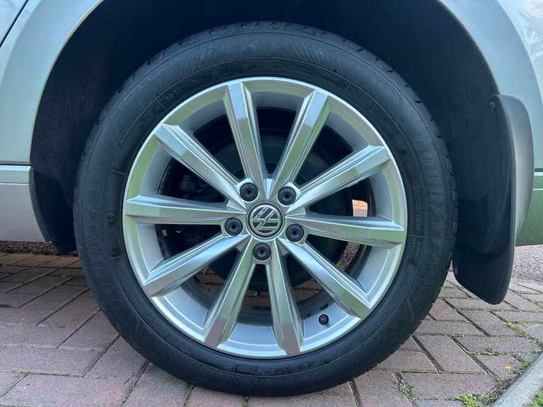 2016 Volkswagen Passat 2.0 TDI SE Business 5dr DSG ESTATE Diesel Automatic
