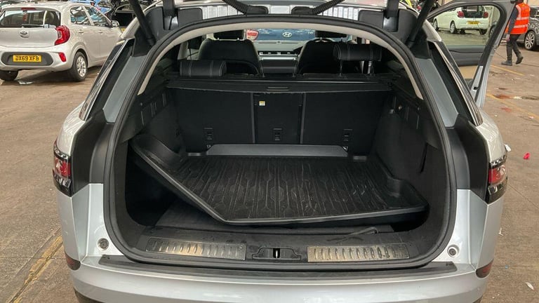 2017 Land Rover Range Rover Velar 2.0 D240 SE Auto 4WD Euro 6 (s/s) 5dr ESTATE Diesel Automatic