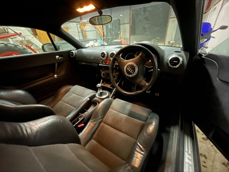 Audi, TT, Coupe, 2004, Manual, 1781 (cc), 3 doors