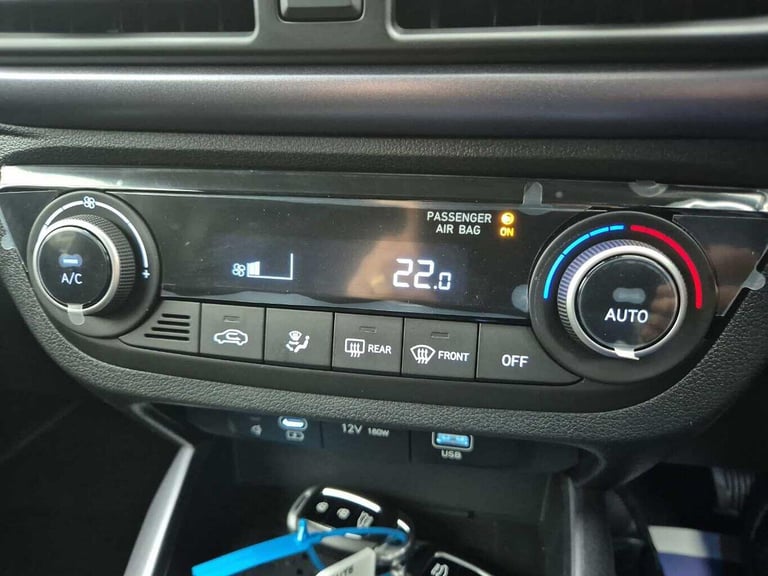 2025 Hyundai i10 1.2 [79] Premium 5dr Auto [Nav] HATCHBACK Petrol Automatic