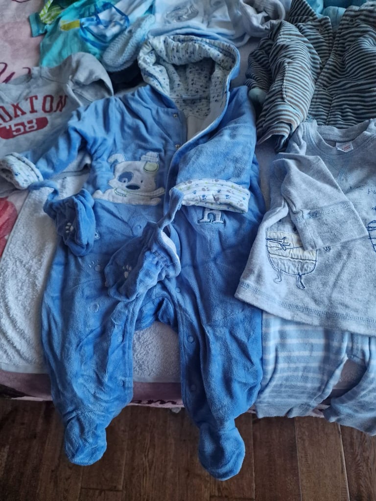 image for Selection of baby boy clothes 
