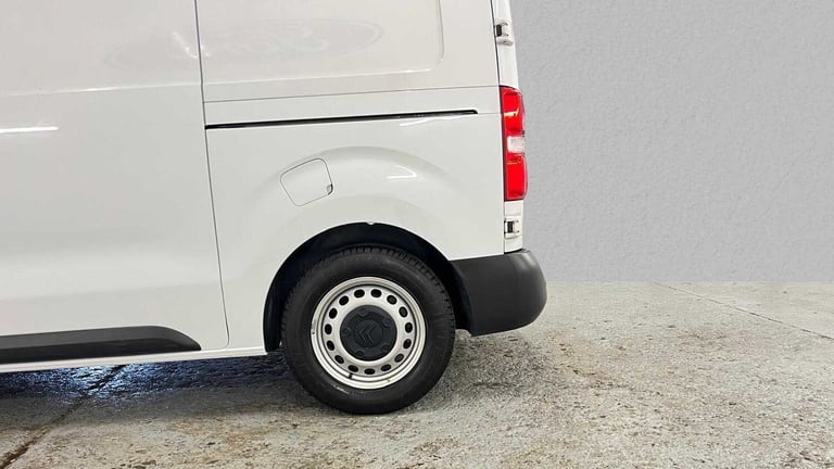  Citroen Dispatch 1000 1.5 BlueHDi 100 Van Enterprise Pro Van Diesel Manual