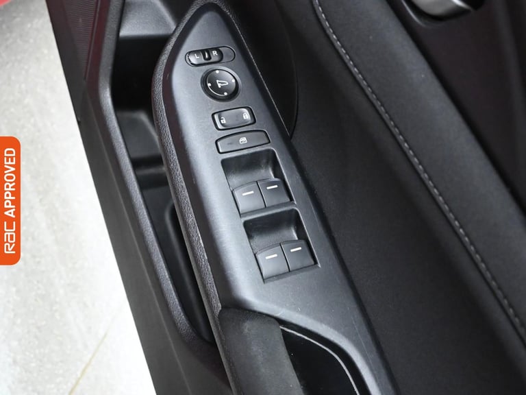 2020 Honda Civic 1.0 VTEC Turbo SE Hatchback 5dr Petrol Manual Euro 6 (s/s) (126 ps) Hatchback PE...