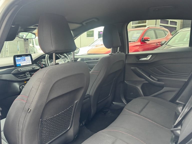 2019 Ford Focus 1.0T EcoBoost ST-Line Hatchback 5dr Petrol Manual Euro 6 (s/s) (125 ps) Hatchback...