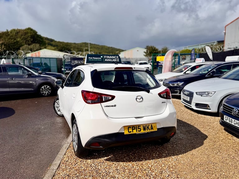 2015 Mazda Mazda2 1.5 75 SE 5dr HATCHBACK Petrol Manual