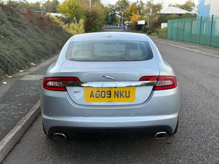 2009 Jaguar XF 3.0d V6 Premium Luxury 4dr Auto SALOON DIESEL Automatic