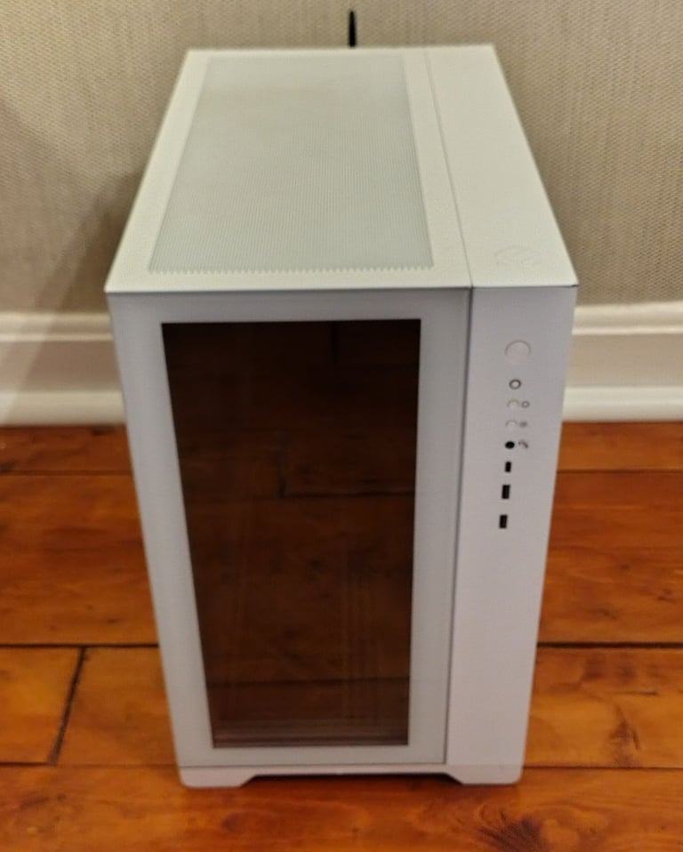 Gaming PC - Ryzen 5500, RX 6600 XT, 16GB DDR4, 1TB, Windows 11 Pro, aRGB