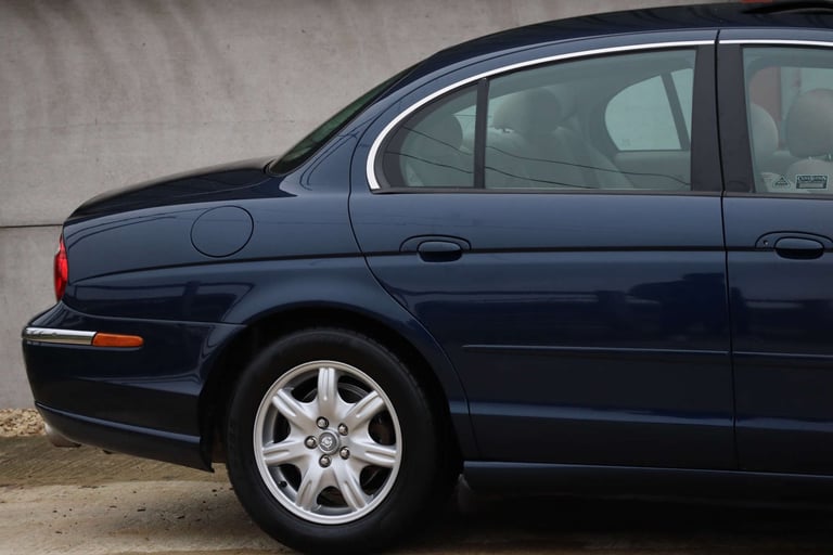 1999 Jaguar S-Type 3.0 V6 4dr Auto SALOON PETROL Automatic