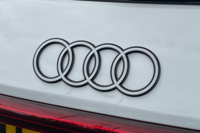 2025 Audi Q6 e-tron 100kWh Performance Sport SUV 5dr Electric Auto (306 ps) ESTATE Electric Autom...