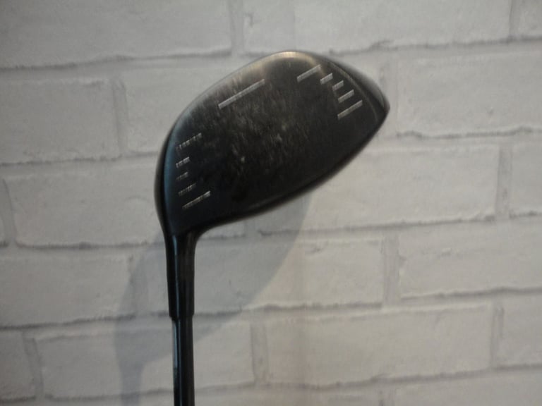 Various golf clubs drivers, woods, various prices, ping, ram, callaway, taylormade, mizuno etc 