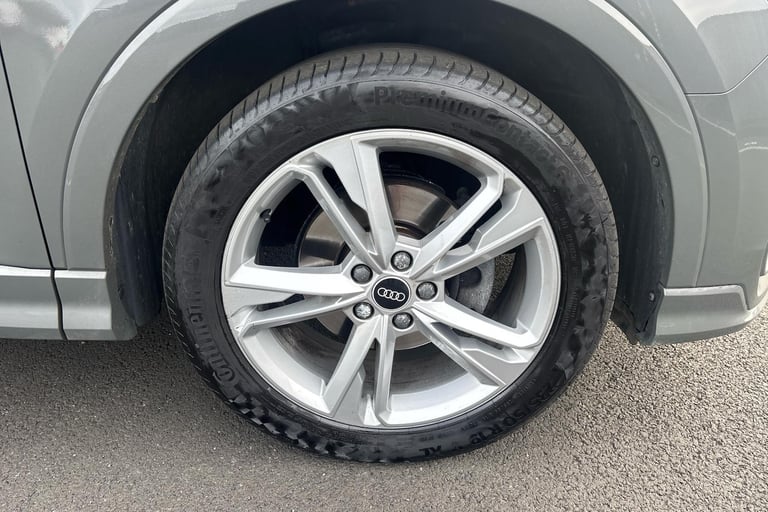  Audi Q3 1.5 Tfsi Cod 35 S Line Suv 5dr Petrol S Tronic Euro 6 s/s 150 Ps