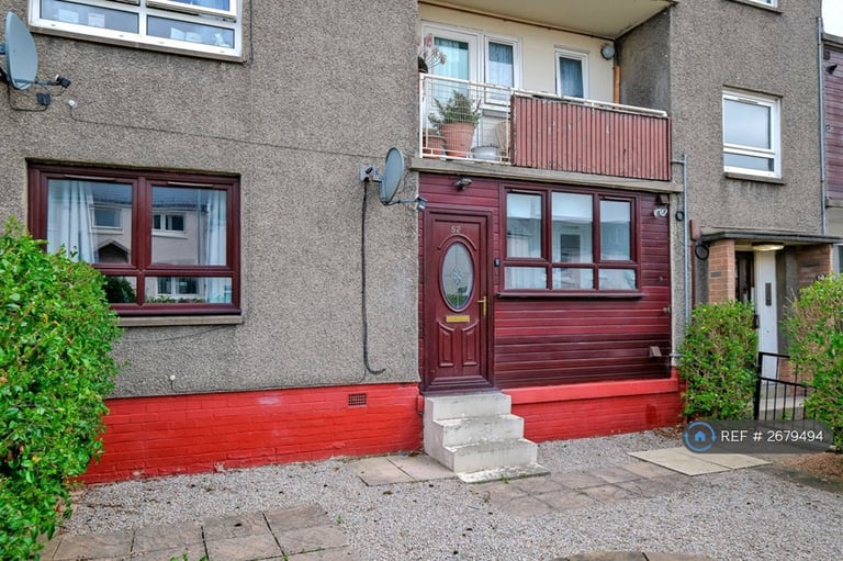 2 bedroom flat in Northfield, Aberdeen, AB16 (2 bed) (#2679494)