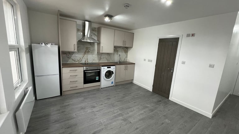 image for Recently refurbished first floor studio flat near South Harrow Station. Inc c/tax & water bills.