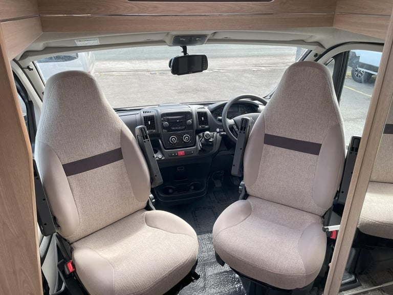 Elddis Accordo 120
