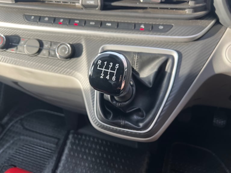 MAXUS DELIVER 9 D20 2.0 150PS FWD L3 COMPRESSOR WORKSHOP VAN 74 REG 19,100 MILES