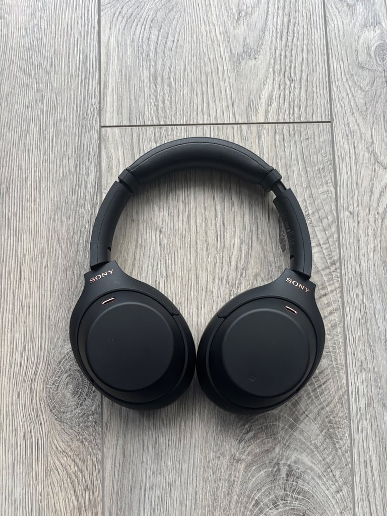 ****REDUCED**** Sony WH-1000XM4 Bluetooth Noise Cancelling Headphones 