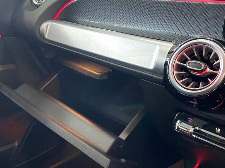 2024 Mercedes-Benz GLB 200 AMG Line Executive 5dr 7G-Tronic Estate Petrol Automatic