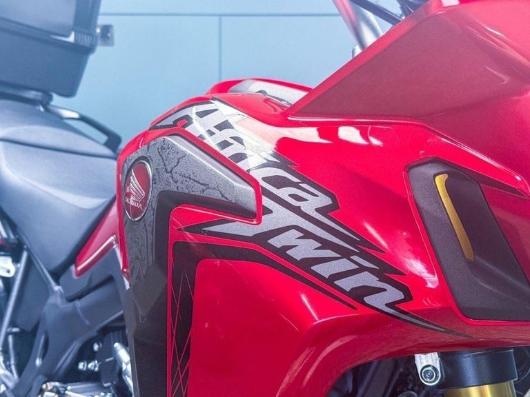 2017 17 HONDA CRF1000L AFRICA TWIN 1000 MANUAL - LOW MILES - FULL LUGGAGE