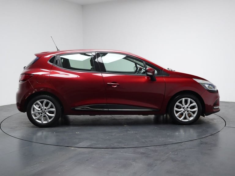 2017 Renault Clio 1.2 16V Dynamique Nav Hatchback 5dr Petrol Manual Euro 6 (75 ps) Hatchback Petr...