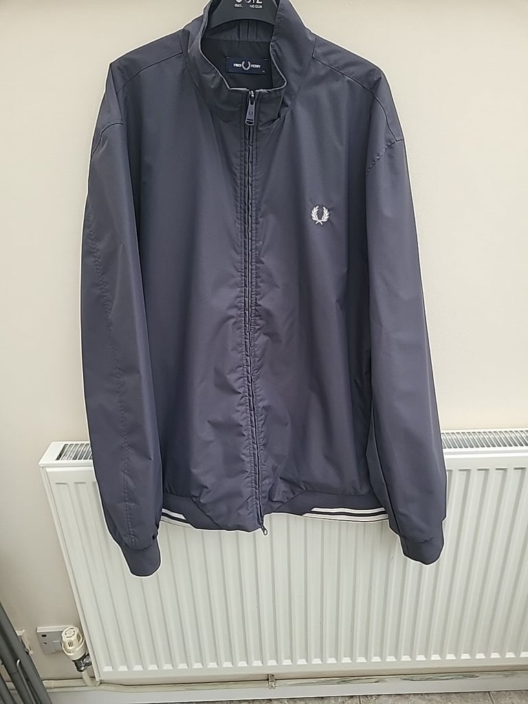 Fred Perry Bomber Jacket / Grey XL