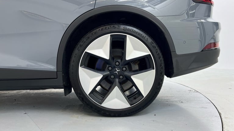 2022 Polestar Polestar 2 Long range Dual motor - Pilot Lite Hatchback Electric Automatic