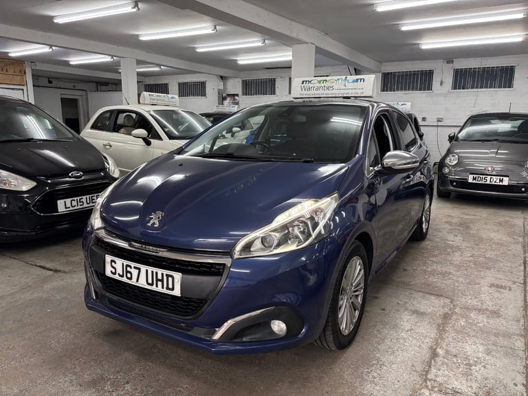 image for 2017 Peugeot 208 1.2 PureTech 82 Allure 5dr HATCHBACK Petrol Manual