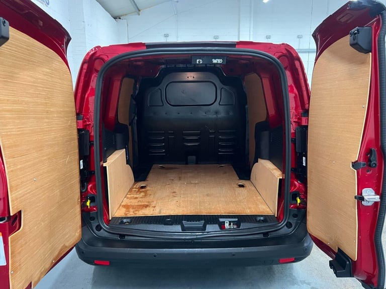 2024 Ford Transit Courier 1.0 EcoBoost Limited SWB Euro 6 (s/s) 5dr Panel Van Petrol Manual