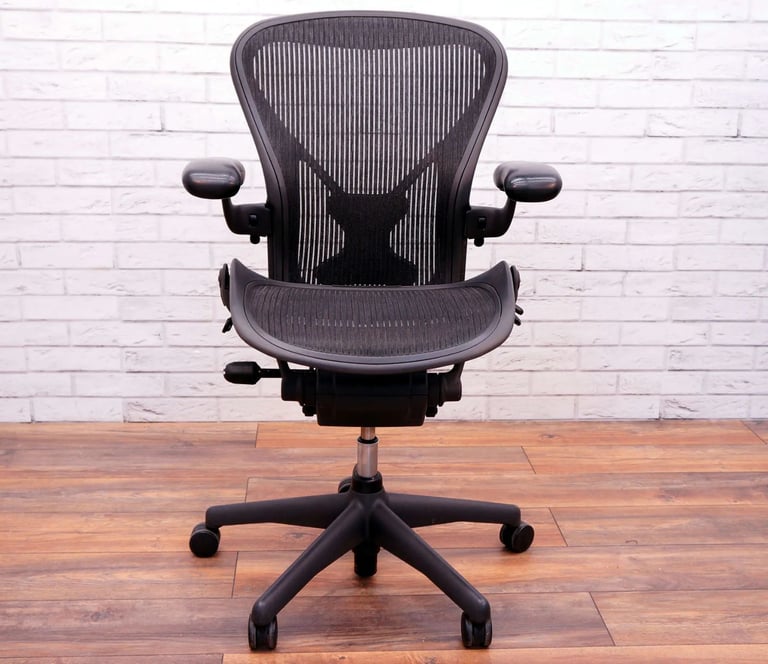 image for HERMAN MILLER AERON EXECUTIVE SIZE C POSTURFIT  LEATHER ARM PADS 