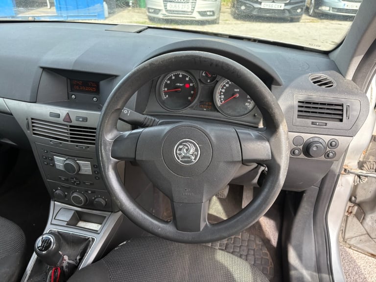2024 Opel Astra 1.4 12 month mot   Petrol Manual