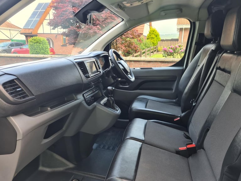 2020 Vauxhall Vivaro 1.5 D Sportive 120Bhp