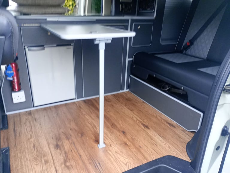 Nissan, ELGRAND E51 AUTO, 2005, 2490 (cc)