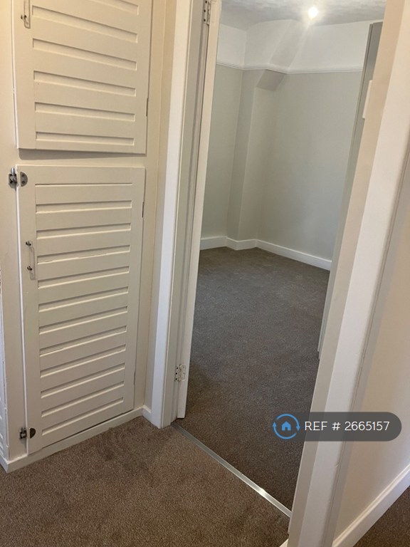 3 bedroom house in Stafford Road, Southport, PR8 (3 bed) (#2665157)
