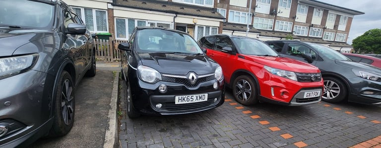 Renault, TWINGO, Hatchback, 2015, Manual, 898 (cc), 5 doors