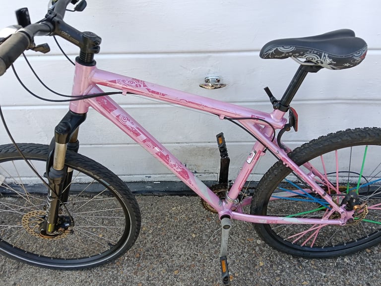 GT avalanche mountain bike, triangle rear frame,many new parts fitted 👍