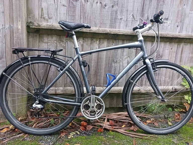 image for GIANT: Gents' Commuter Bike