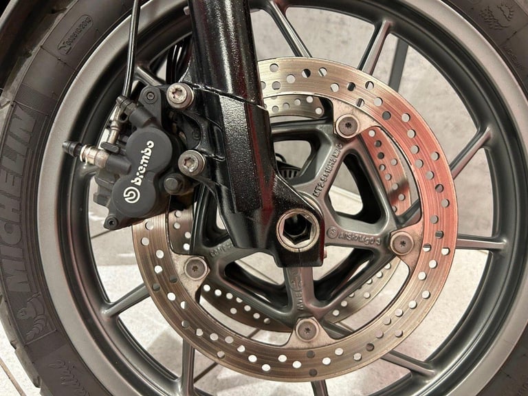 2019 BMW F750 GS Sport LS - 16072 miles