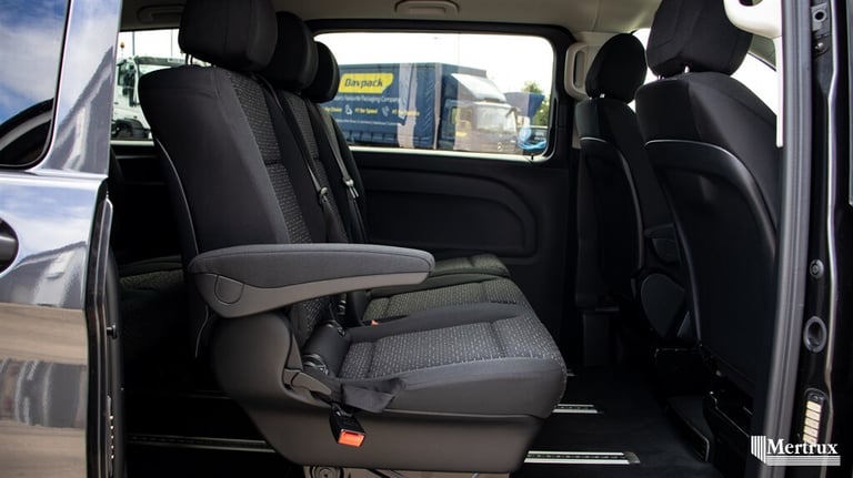 1969 Mercedes-Benz Vito 100kWh PREMIUM Tourer Auto (8 Seat) Inc Parking Package Window Van Electr...